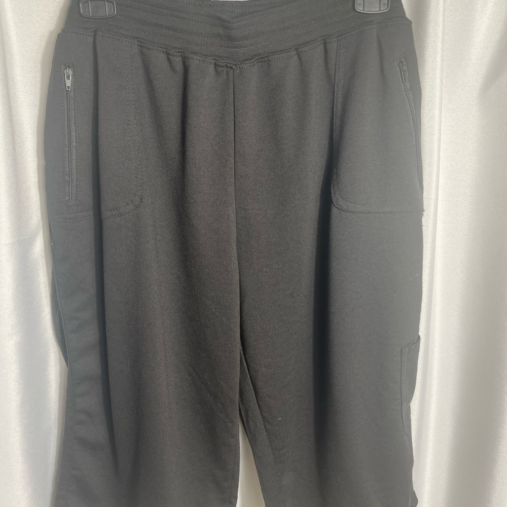 ZNA Sports Men's Black Casual Shorts Size XL Zipper Pockets